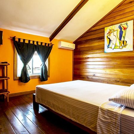 Las Olas Hotel Bocas del Toro Buitenkant foto