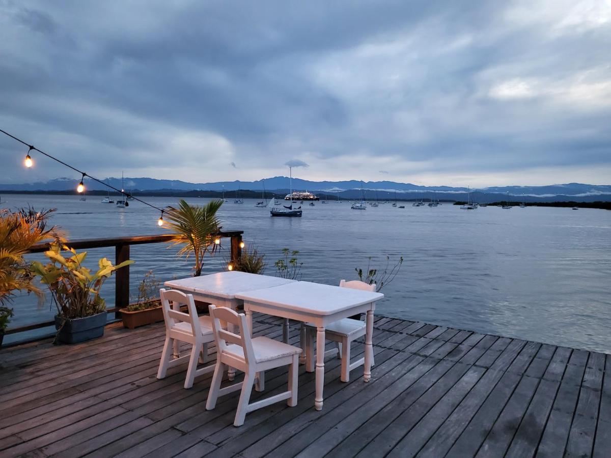 Las Olas Hotel Bocas del Toro Buitenkant foto